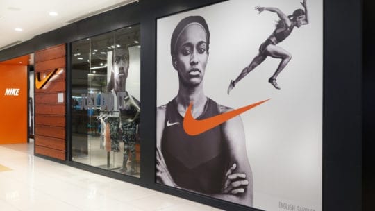 almohada Teseo Mucama Nike Fails Mom Athletes, Shows Gap Between Messaging and Brand Values