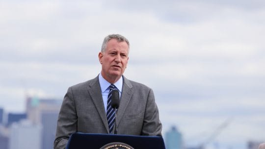 NYC Mayor Bill de Blasio at podium