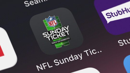 DirecTV bobbles NFL Sunday Ticket response when platform fails