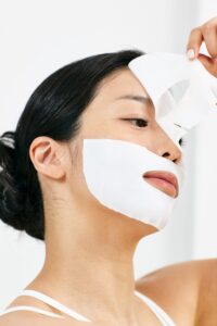 Launching the Revolutionary “No-Slip, No-Drip” K-Beauty Innovation: The TimeSavvy Sealing in Moisture Mask