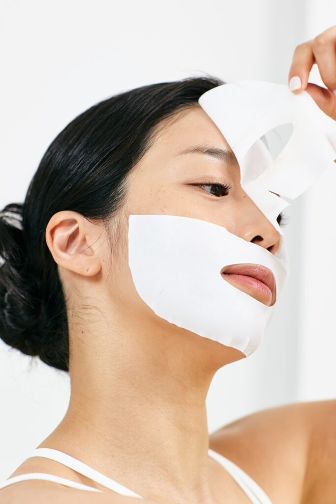 Launching the Revolutionary “No-Slip, No-Drip” K-Beauty Innovation: The TimeSavvy Sealing in Moisture Mask